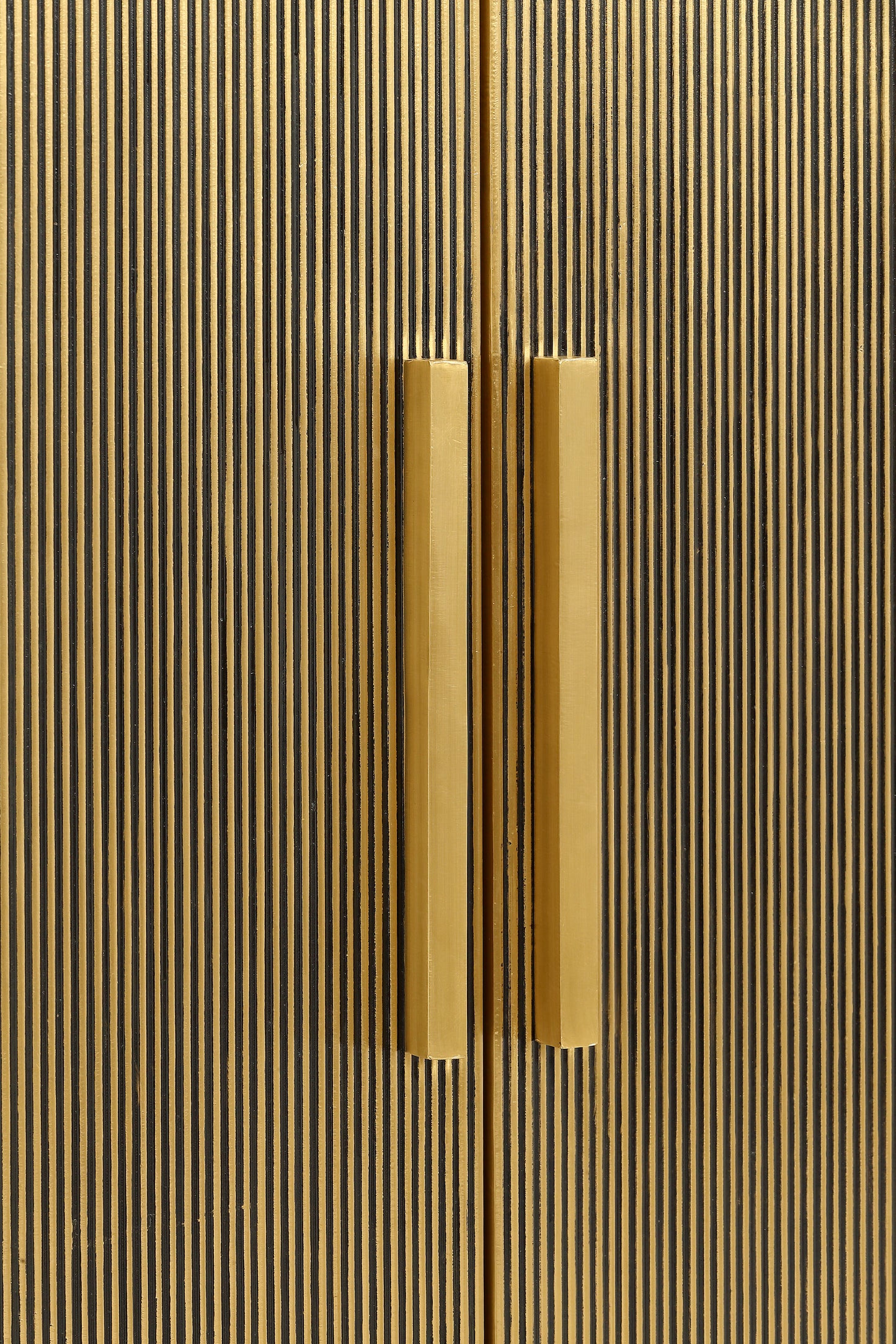 Scallop Long Cabinet