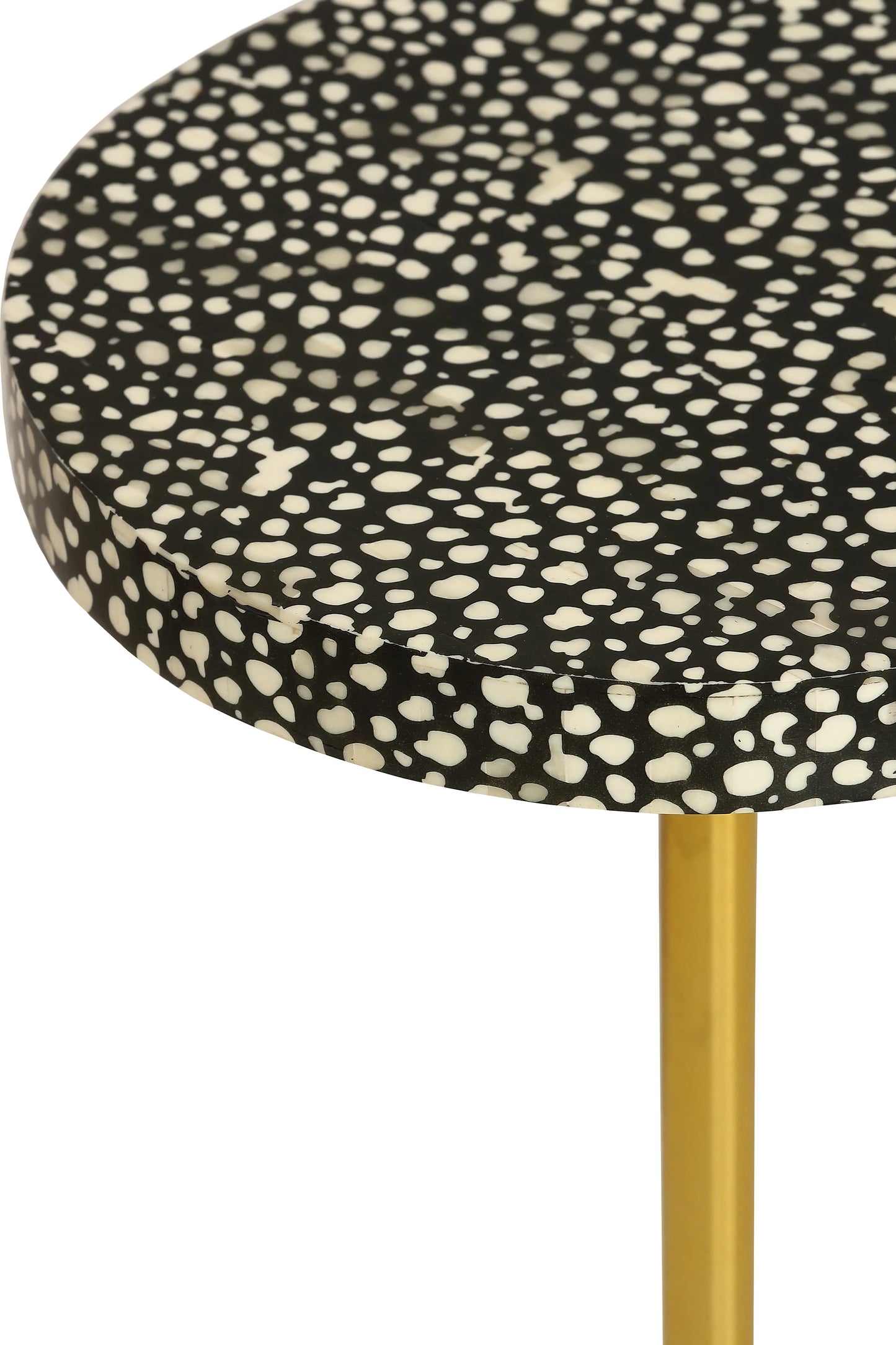 Mystique Cocktail Table Maincharacter