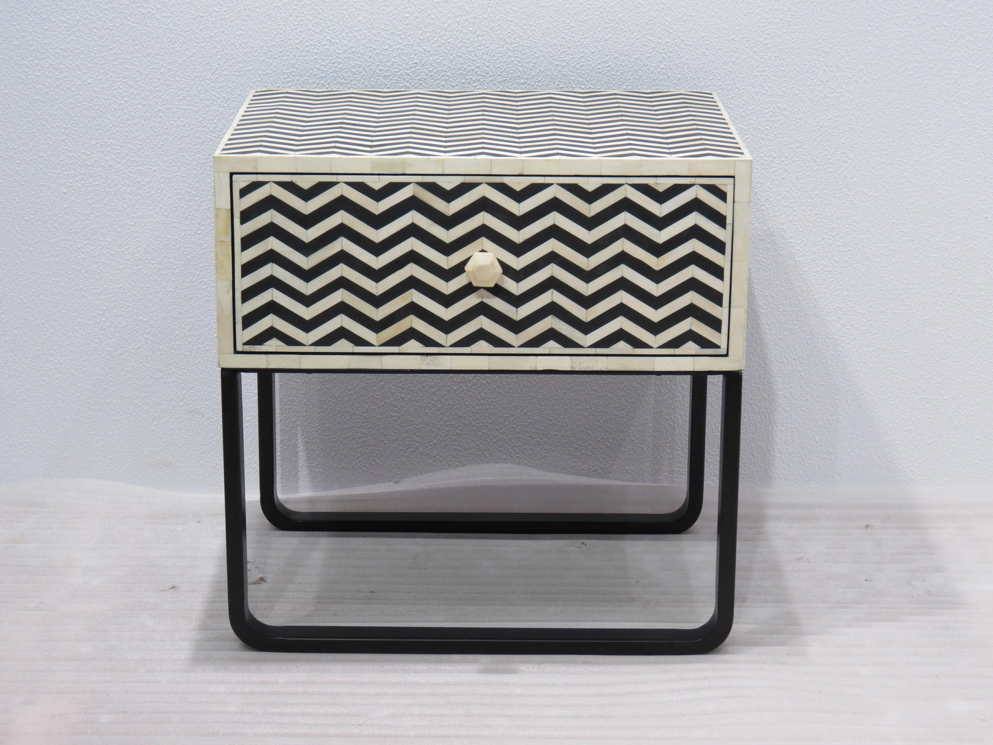 Chevron Bed Side 1 Drawer